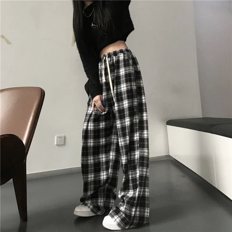 Oversize Black Plaid Sweatpants