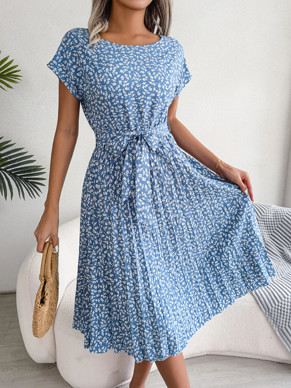 Pleated Short Sleeve Chic Dress