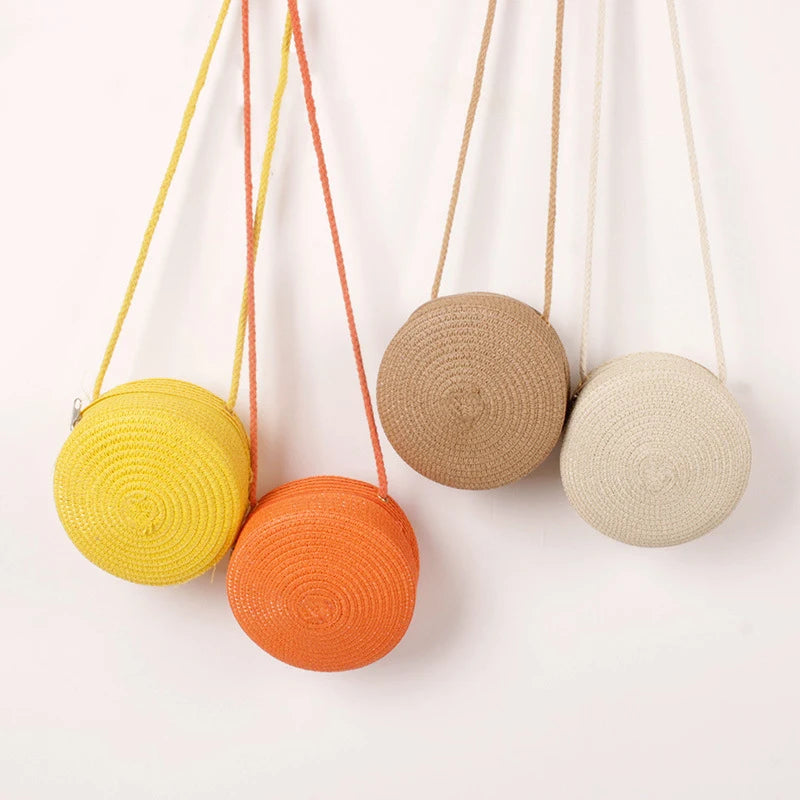 Minimalist Straw Round Crossbody Bag